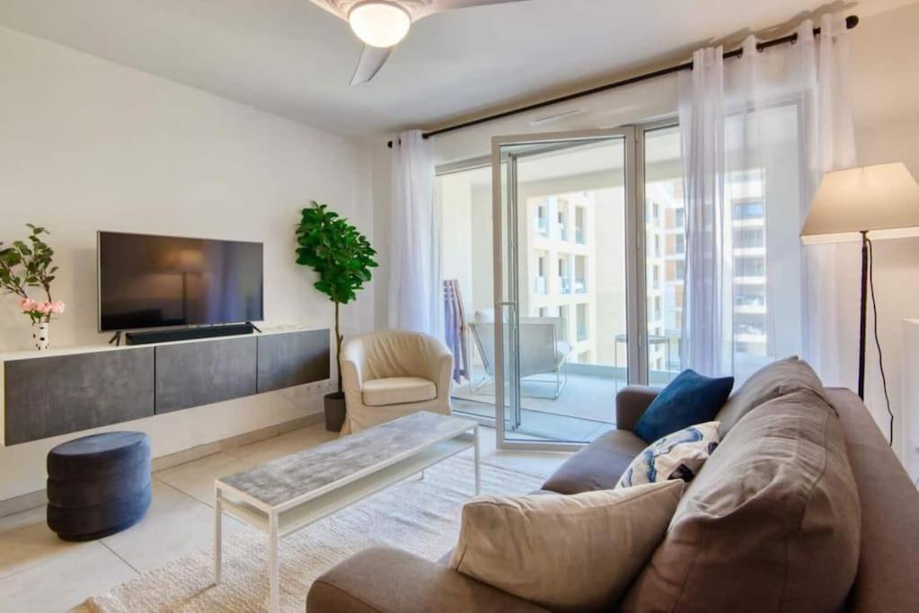 Апартаменти Le Fonction, Meuble 4 Etoiles, Avec Parking Boxe Екс-ан-Прованс Екстер'єр фото